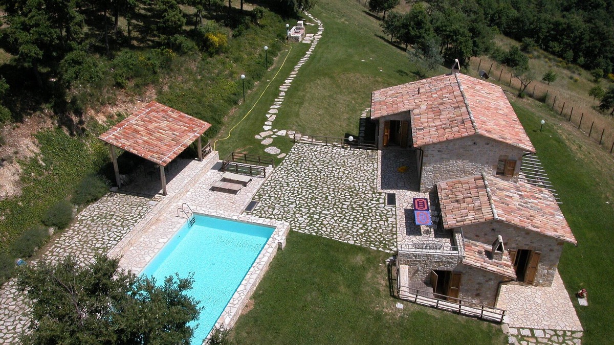 Acqua Loreto Villa | Villa Cipresso, 100% Private, A/C, Pool, Fantastic Views, Family & Pet Friendly!