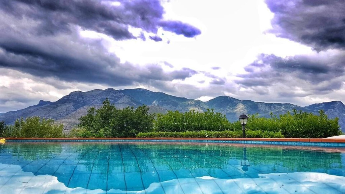 Minturno Apartment | Villa Cipriano "apartment with Pool" between sea and mountain.