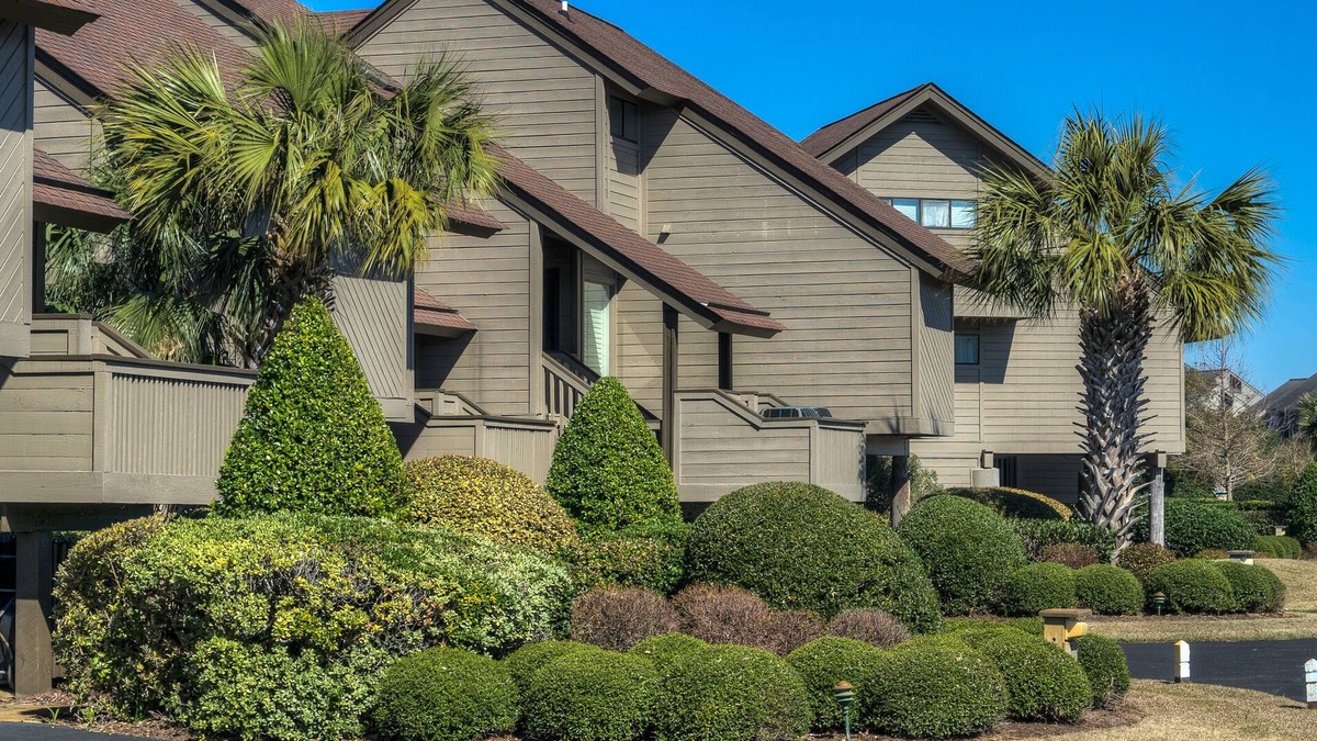Litchfield by the Sea House | Villa close to ocean with pool access located within gated Litchfield By the Sea community.