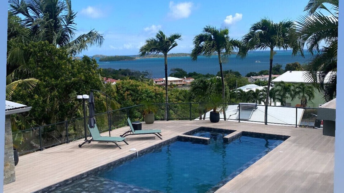 Le Francois Villa | Villa Cloya, Sea View