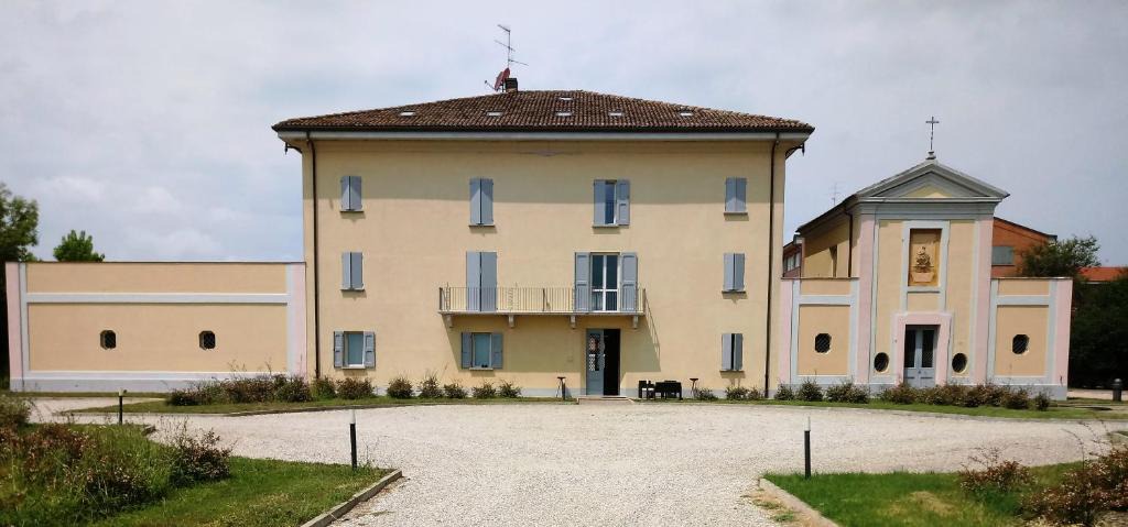 San Giovanni in Persiceto House | Villa Conti Zambonelli