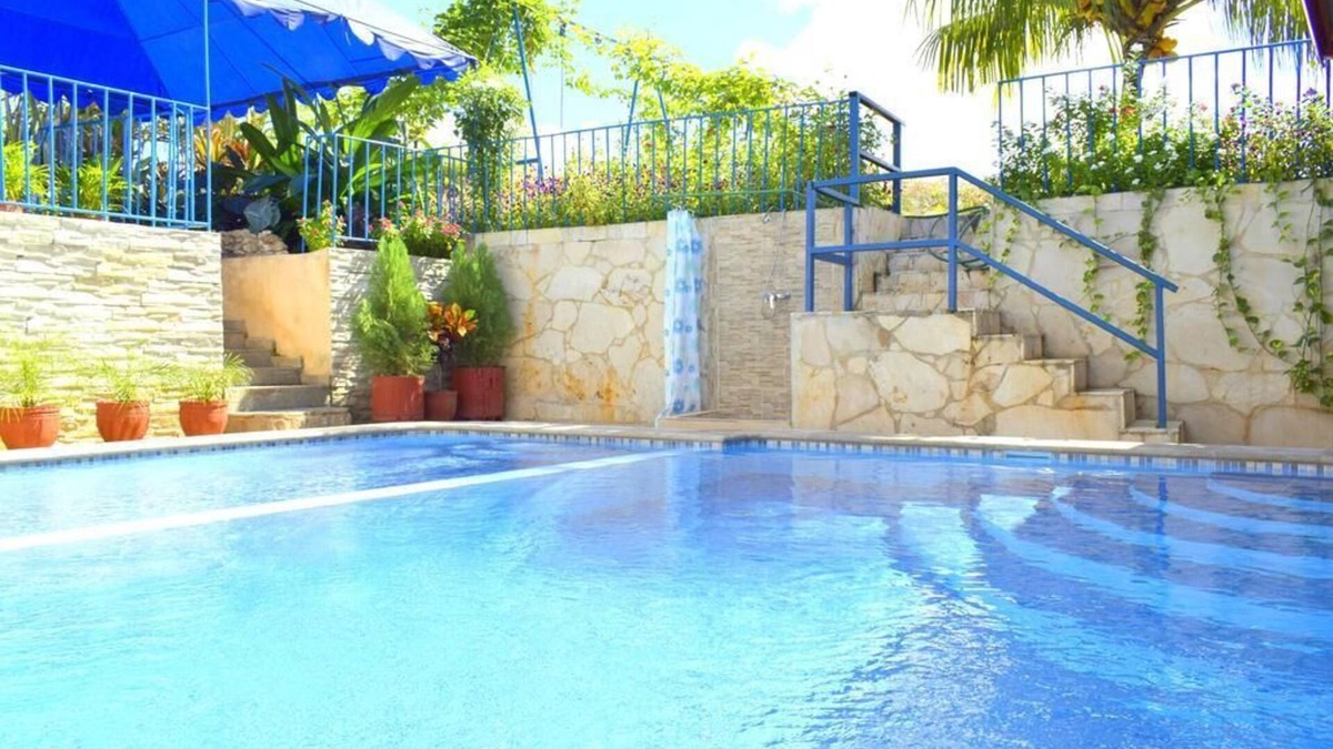 Plaza de la Revolucion Villa | VILLA COCO