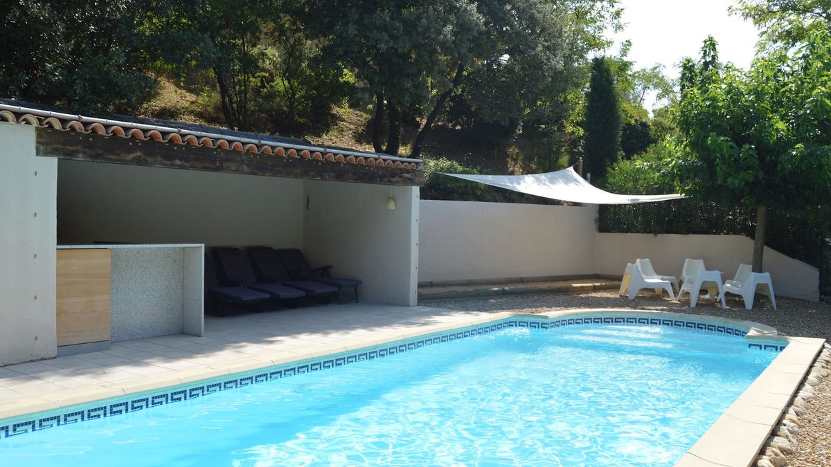 Saint-Theodorit Villa | Villa Colombeyrolles: villa with private pool - Gard