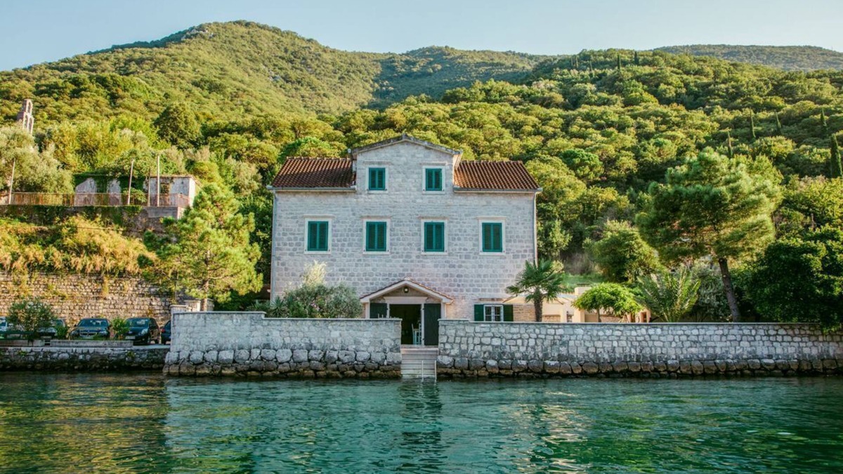 Donja Kostanjica Villa | Villa Conch - Five Bedroom Villa, Sleeps 10