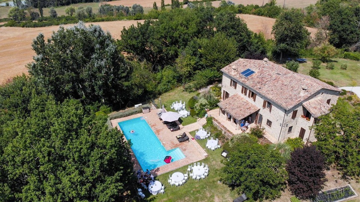 Montone Villa | Villa Condotti - Five Bedroom Villa, Sleeps 12