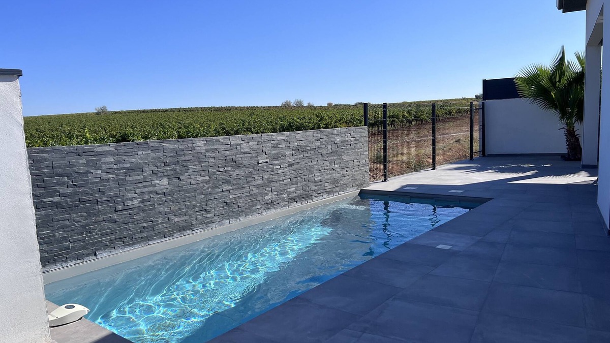 Montblanc House | Villa Contemporaine Récente Avec vue Dégagée sur les Vignes Sans vis à vis