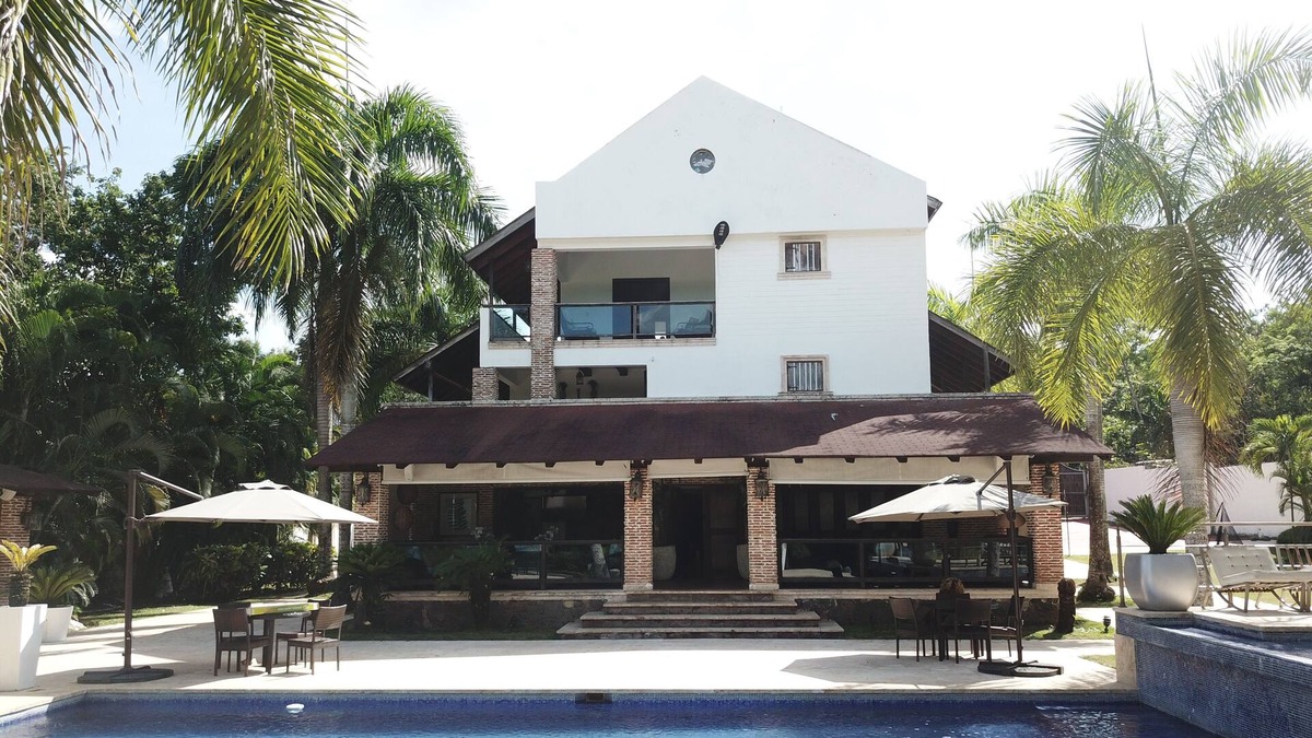 Pedro Brand House | VILLA CORDERO