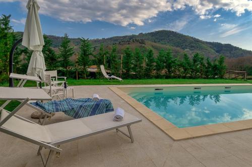 Villabuona Villa | Villa Cristina modern farmhouse with Private Pool
