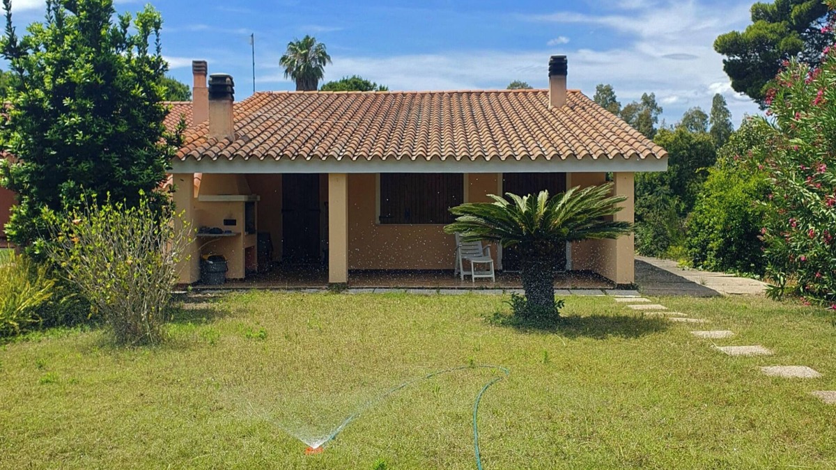 Villaggio delle Mimose Villa | Villa Cycas in Prima Fila Sulla Spiaggia