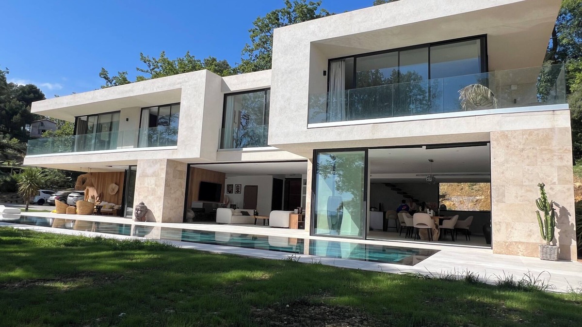 La Grand-Chile Villa | Villa d Architecte Neuve d Environ 310 m2 Située Dans un Domaine Sécurisé