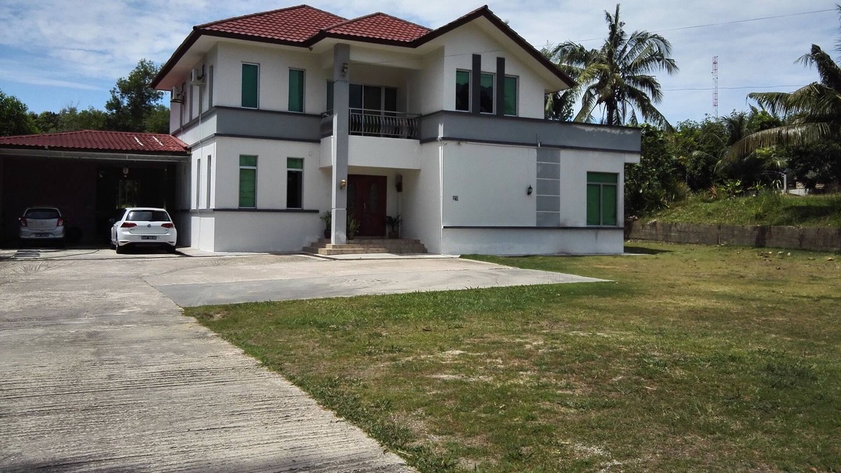 Bandar Seri Begawan Villa | Villa Dadap Your Home Away Home