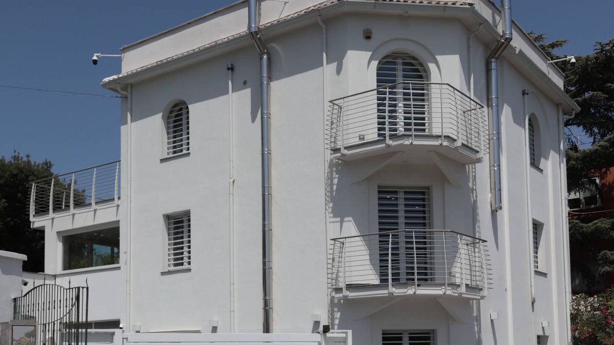 Naples Villa | Villa Dalila Luxury House