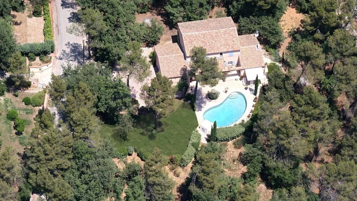 Greasque Villa | Villa Dauphine 12 Personne Entre Aix-en-provence et Cassis Idéale en Famille