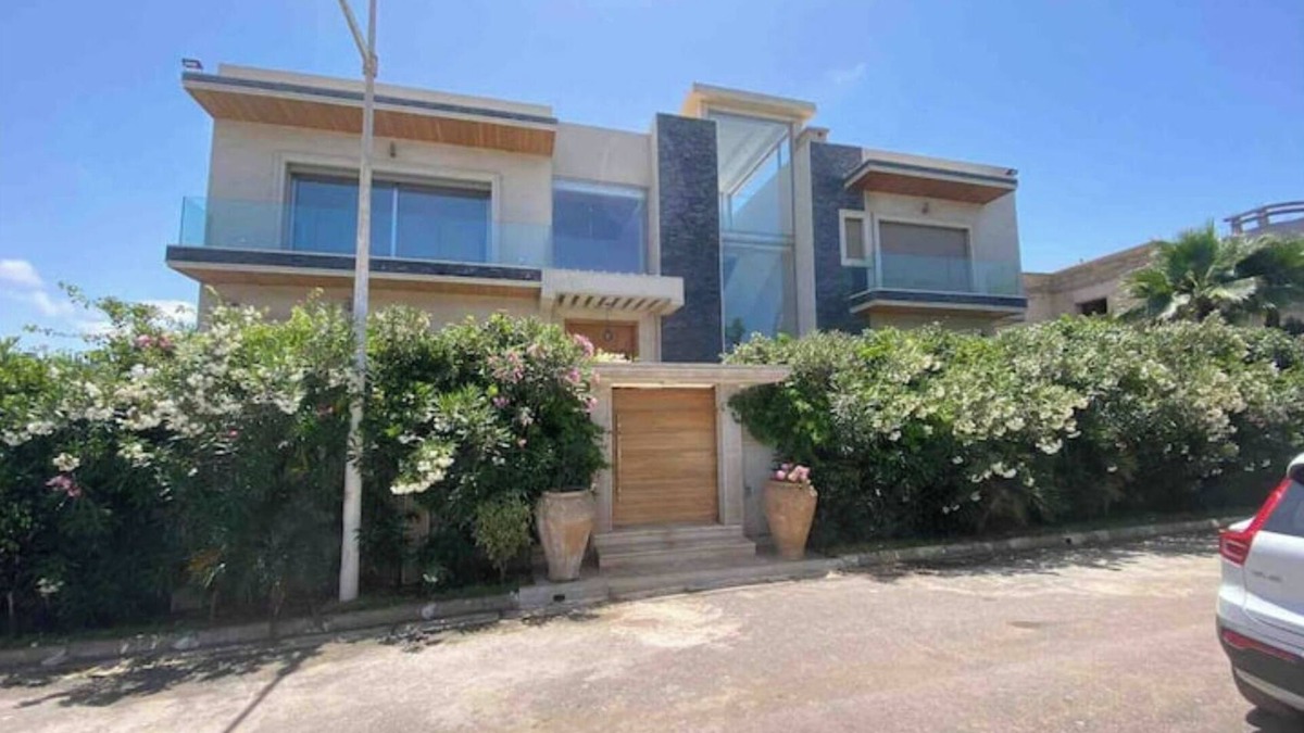 Dar Bouazza Villa | Villa de 3 Chambres Avec Piscine Dar Bouazza