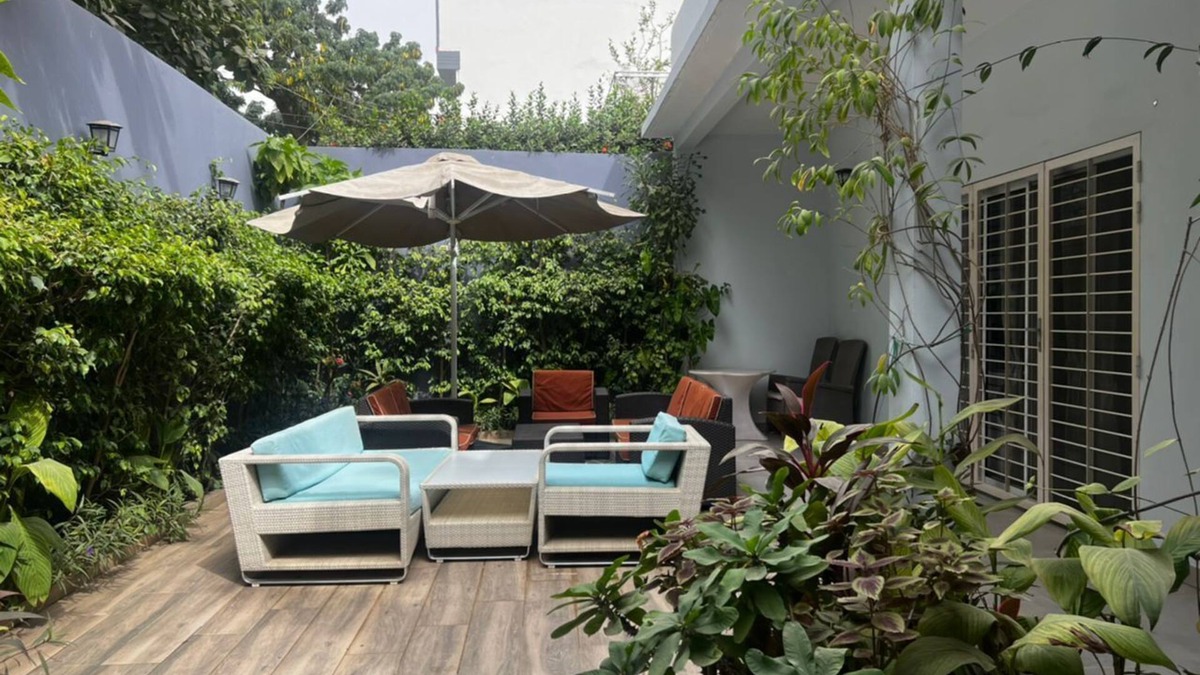 Medina House | Villa de 4 Chambres à Louer au Point E, Dakar