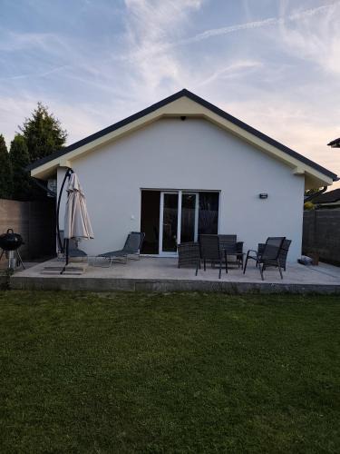 Samorin House | Villa de Calma Samorin