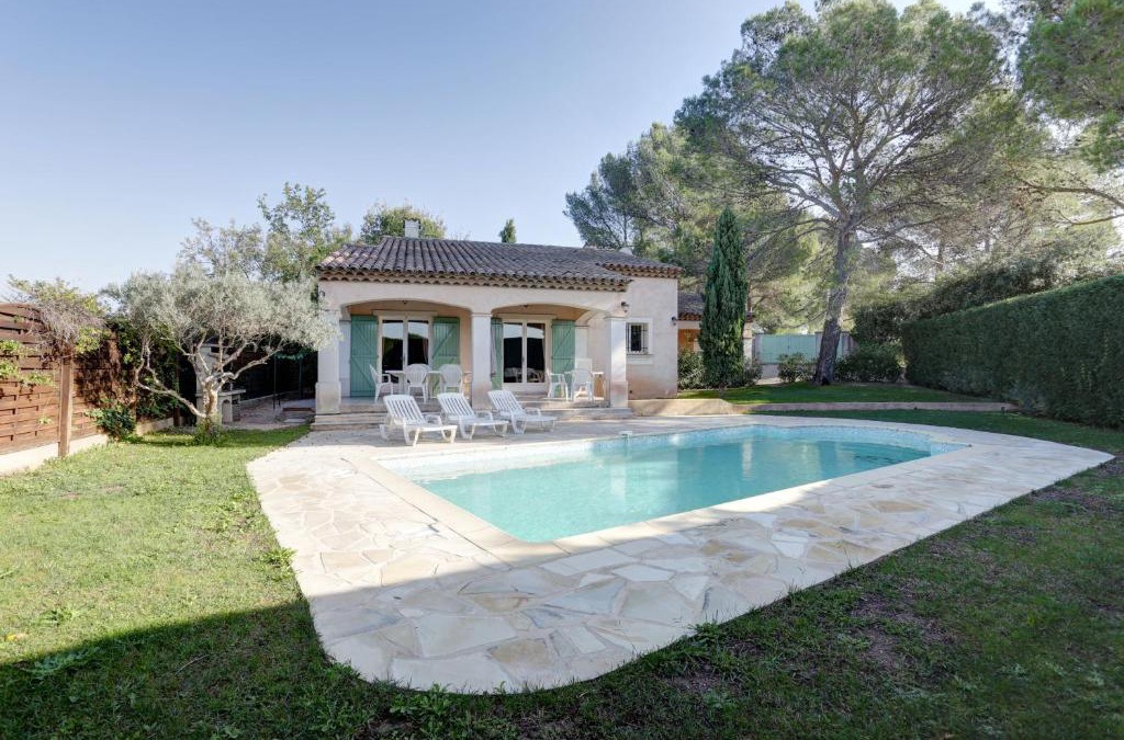 La Bouverie Villa | villa de charme, 8 pers, climatisée, piscine chauffée, calme garanti