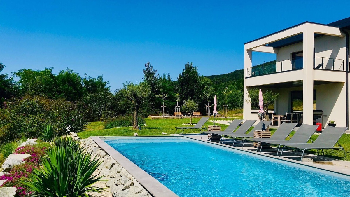 Saint-Peray Villa | VILLA DE VACANCES LA PINATTE