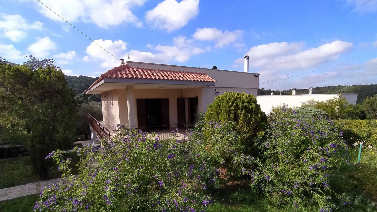 Gorgofreddo Villa | Villa dei Colori, for families and groups of friends, in the hills of Monopoli