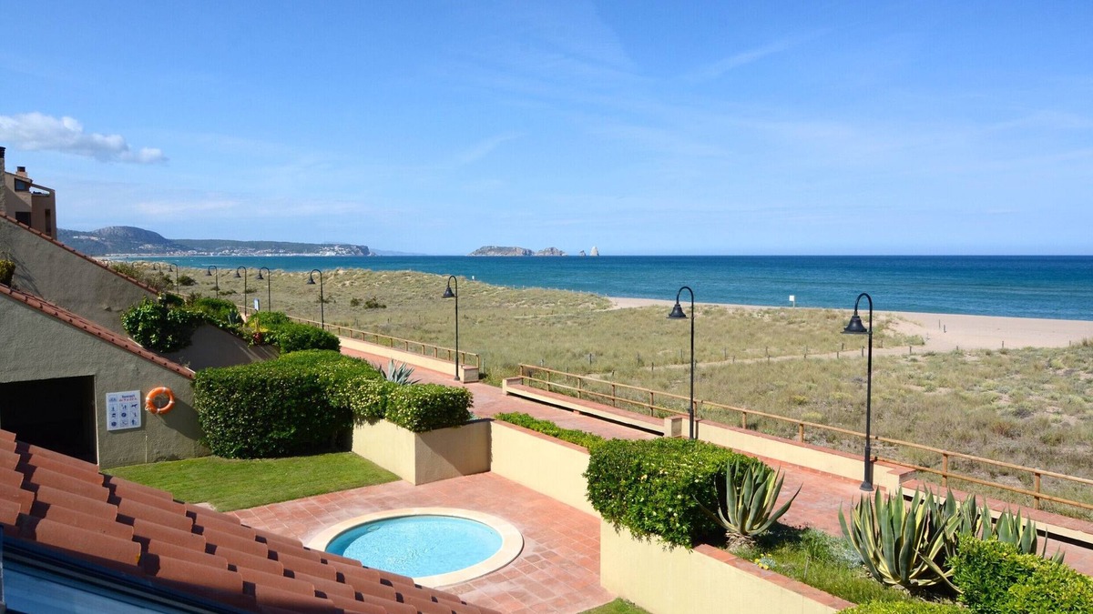 Pals Apartment | VILLA DEL GOLF 10