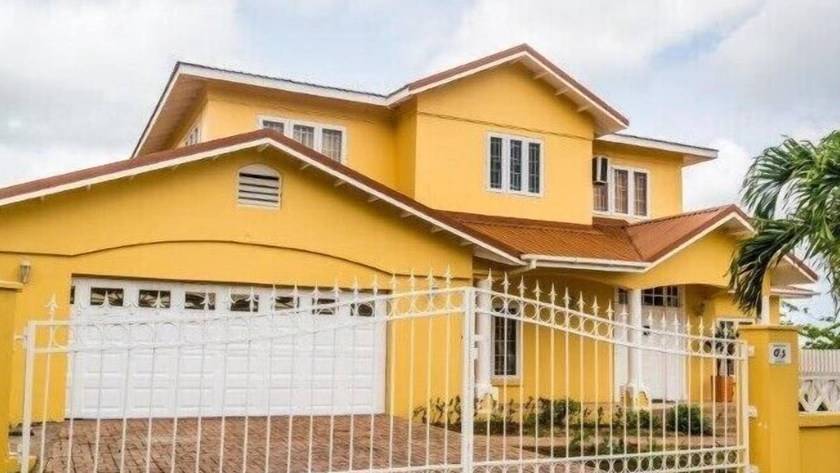 Bois d'Orange Villa | Villa Del Sol - Affordable yet Luxurious