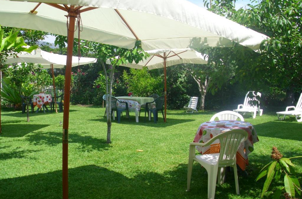 Fiumefreddo di Sicilia Bed & Breakfast | Villa delle Vacanze