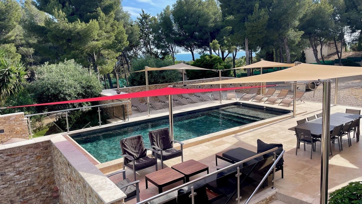 Sausset-les-Pins House | VILLA DESIGN 300M2, HEATED SWIMMING POOL, SEASIDE, 3500M2 OF FENCED GROUND