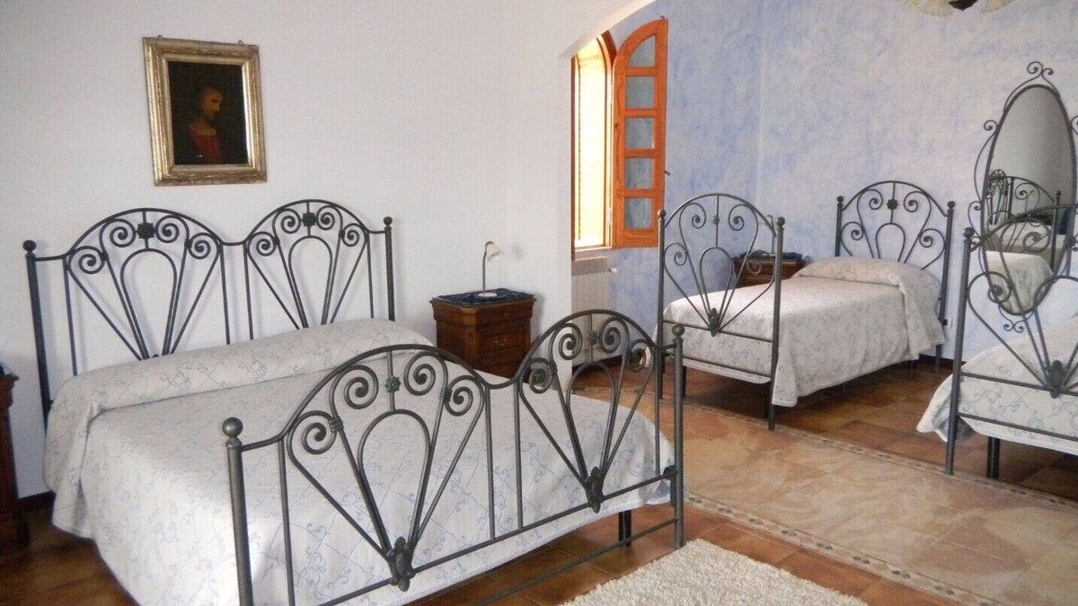Agrigento Bed & Breakfast | Villa Diana - Cariddi room