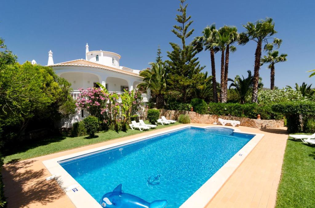Alcantarilha Villa | Villa Do Monte