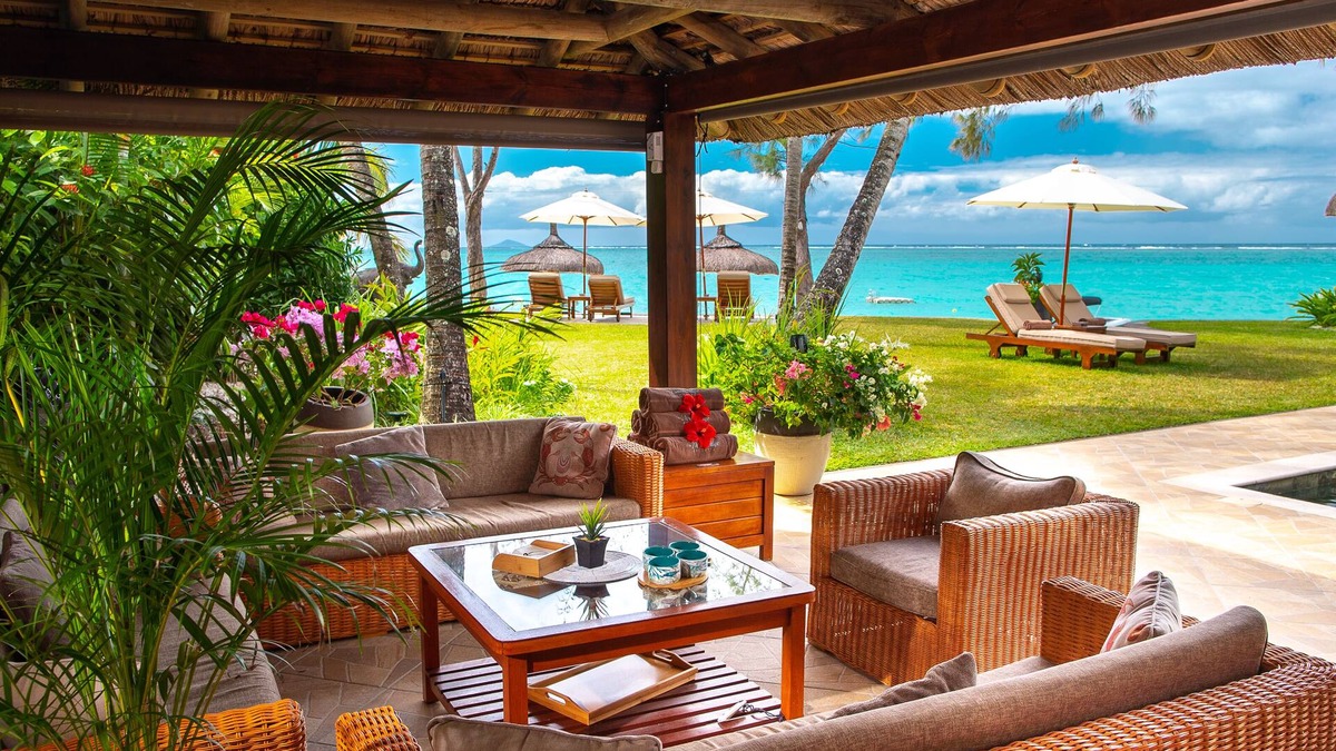 Belle Mare Villa | VILLA DODOLODGE - WATERFRONT, DIRECT BEACH ACCESS