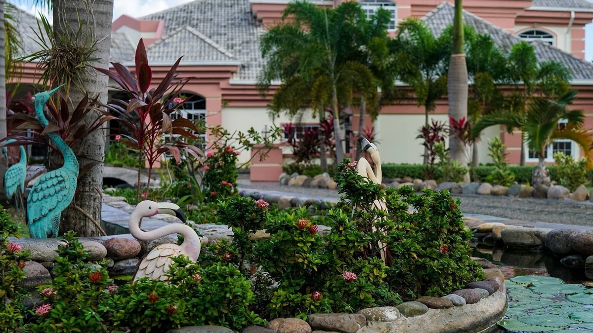 Mammee Bay Villa | VILLA DORA MAE IS AN ACCLAMATION OF ELEGANCE AND SOPHISTICATION!
