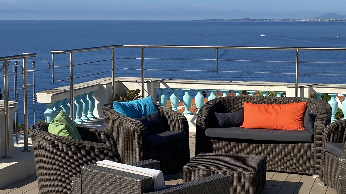 Mont Boron Villa | Villa Dracoena. Belle Epoque villa with great sea view. Heated pool.