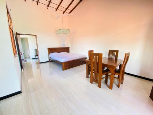Hikkaduwa Villa | Villa Dulika