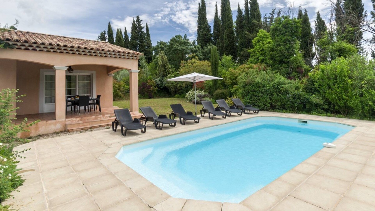 Callian Villa | Villa duplex pour 8 | Piscine privée + terrasse