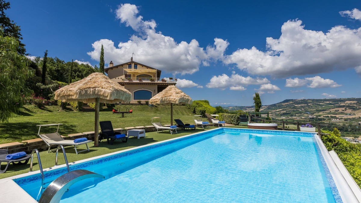 Campofilone Villa | Villa Eden with panoramic pool and wonderful sea view, just 7 km from the beaches of Pedaso