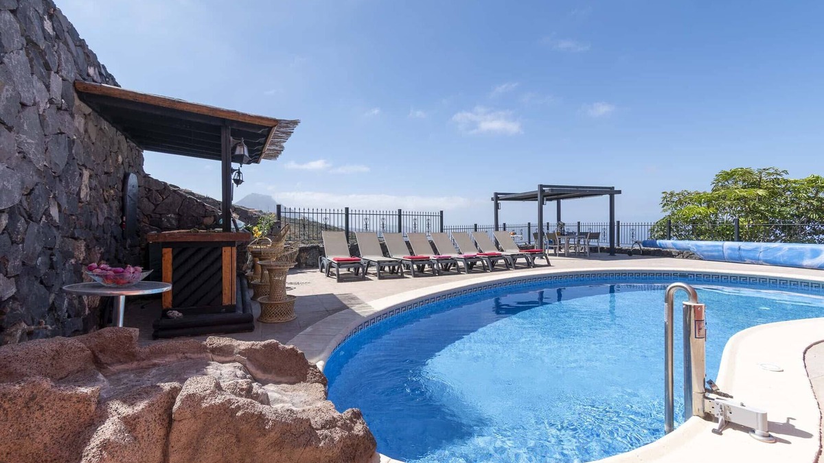 Armenime Villa | Villa El Mirador
