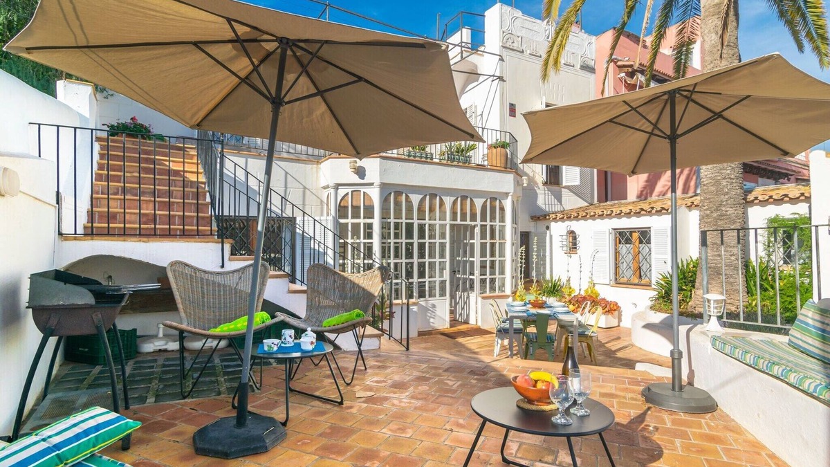 El Terreno Ski Chalet | Villa El Terreno - House In Palma. Free Wifi