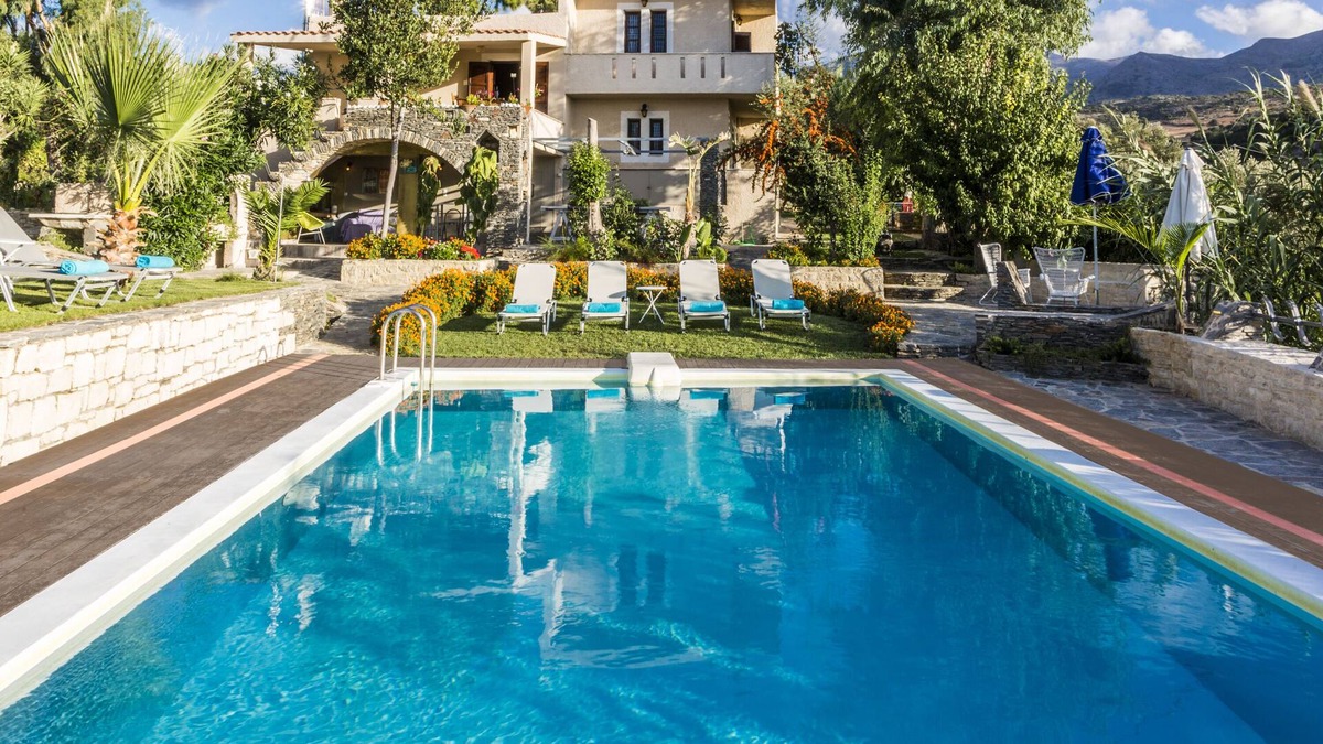 Keramota Villa | Villa Elisa, View+Hidden in Trees!