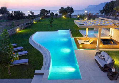 Nopigia Villa | Villa Elvina