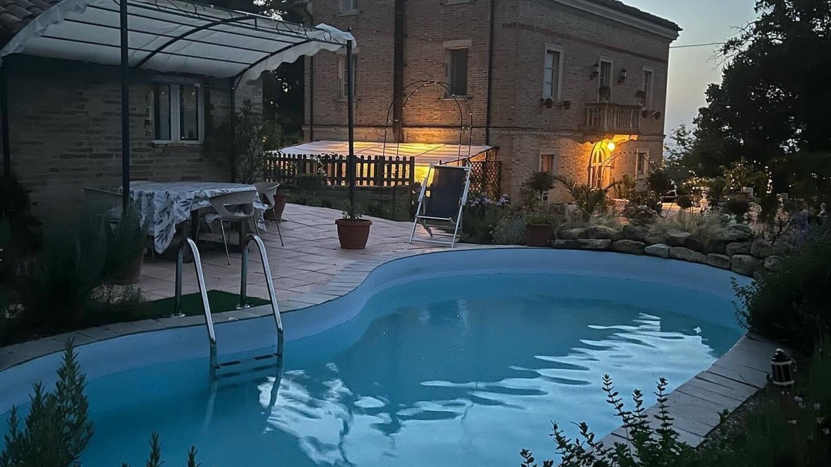 SantʼAngelo in Pontano Villa | Villa Emilia… beautiful villa with private pool in beautiful le marche Italy