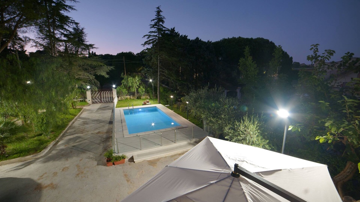 Chiusa Cavalli Villa | VILLA EMILIA immersed in a quiet nature between sea, lakes and mountains