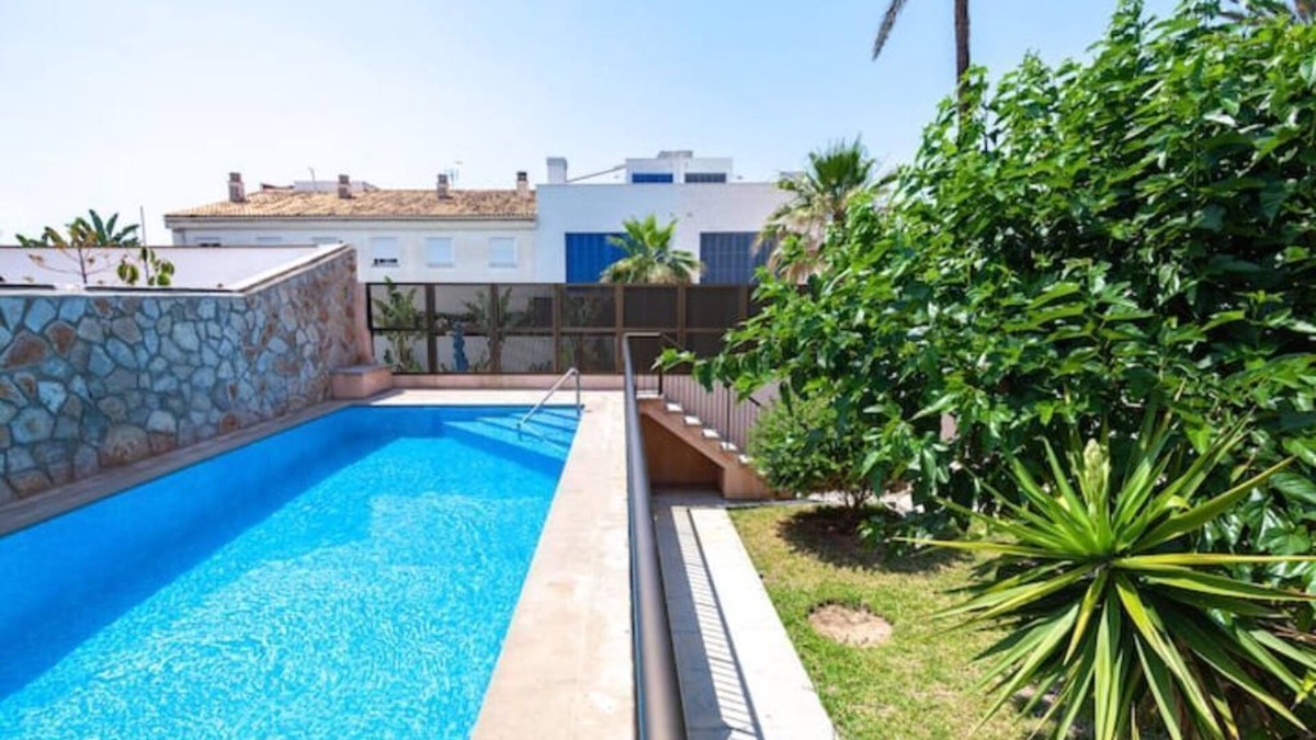 El Molinar Villa | Villa en Primera Línea de mar en Palma