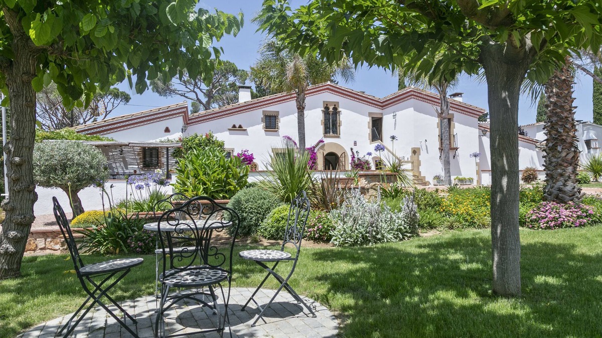 Tordera Villa | Villa 'Encanto Y Mirador' with Mountain View, Wi-Fi and Air Conditioning