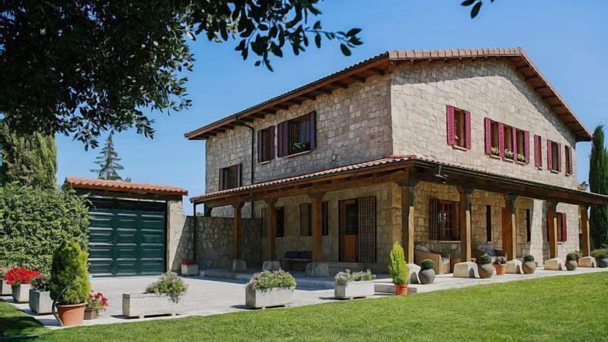 Vivar del Cid Cottage | Villa Encidna. Cottage for 14 people