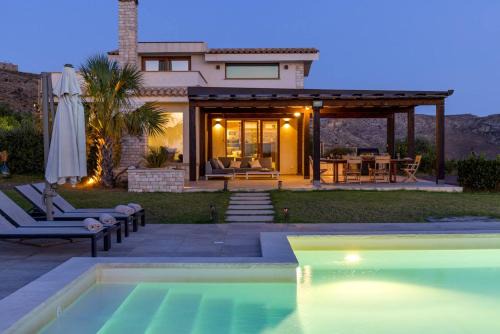 Cattolica Eraclea Villa | Villa Erakle a Luxury villa with amazing sunset view