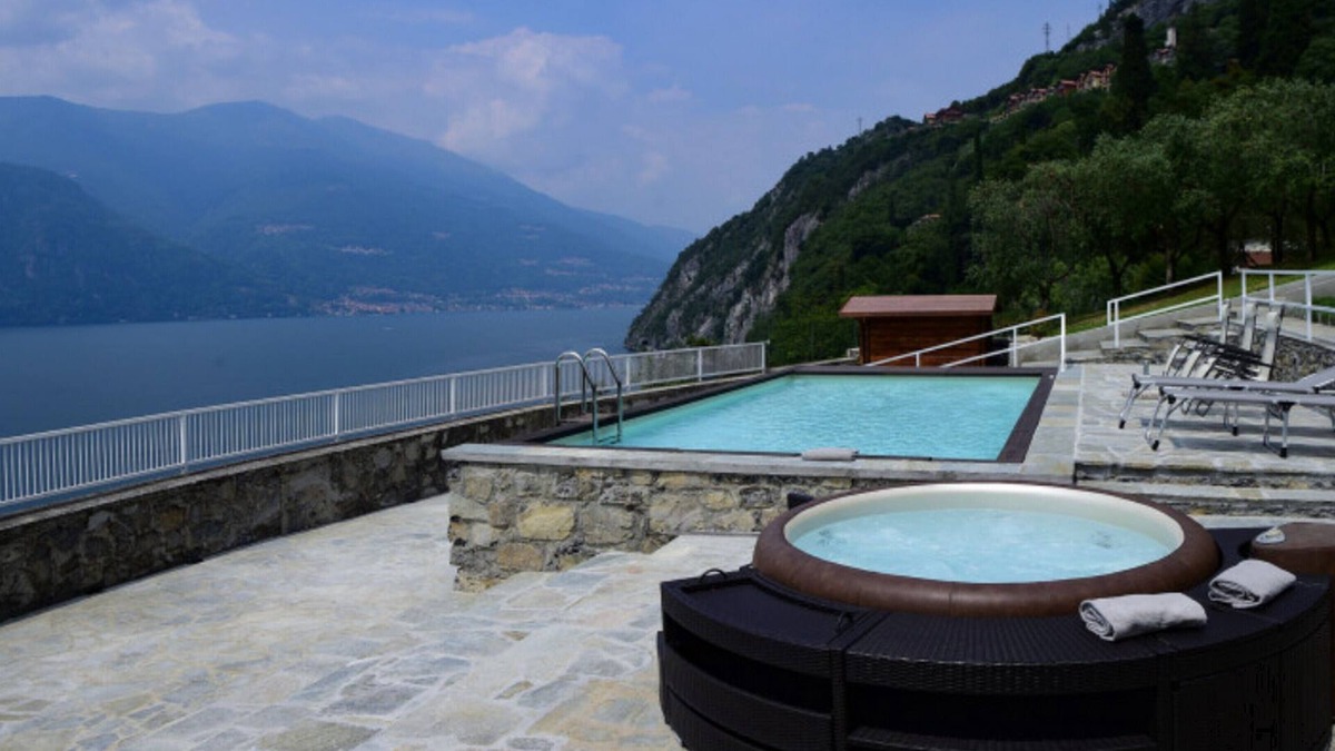 Perledo Villa | Villa Esinodina | 4 Bedrooms | Spectacular Lake & Mountain Views | Private Pool, Jacuzzi & Landscaped Garden | Perledo | Lake Como | Italy