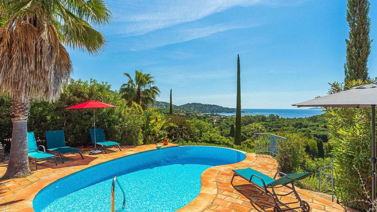 Cavaliere House | Villa Etoile Filante by Interhome
