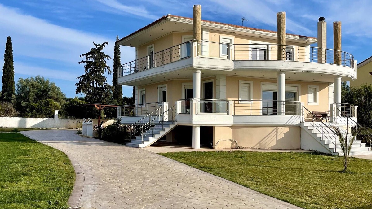 Malakonta Villa | Villa Eva in Eretria Greece , the ideal place for your vacations