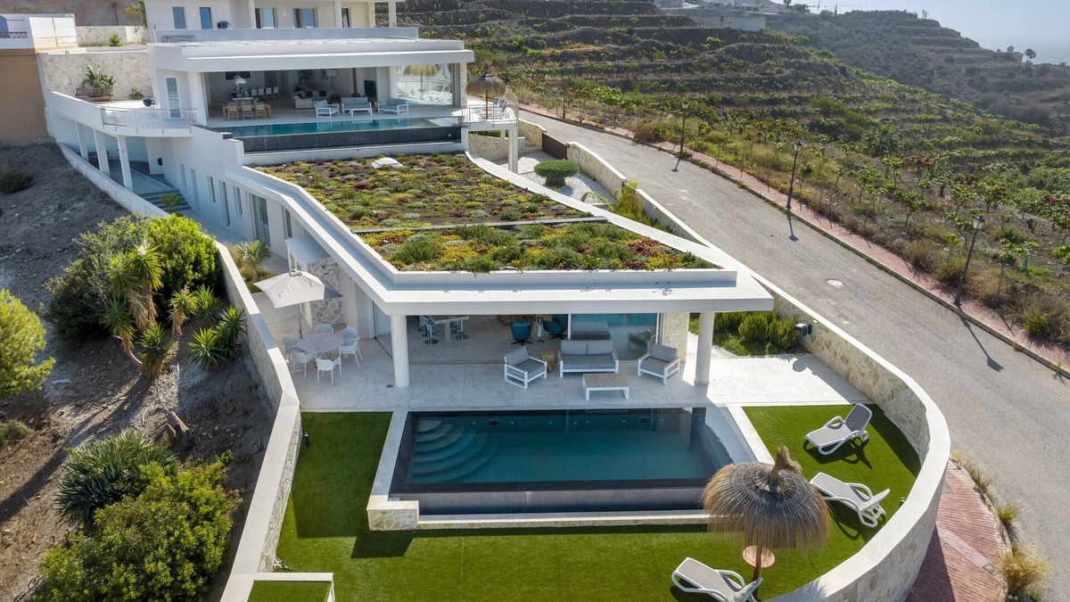 Torrox Costa Villa | Villa 'Exclusive One' with Private Pool, Wi-Fi and Air Conditioning