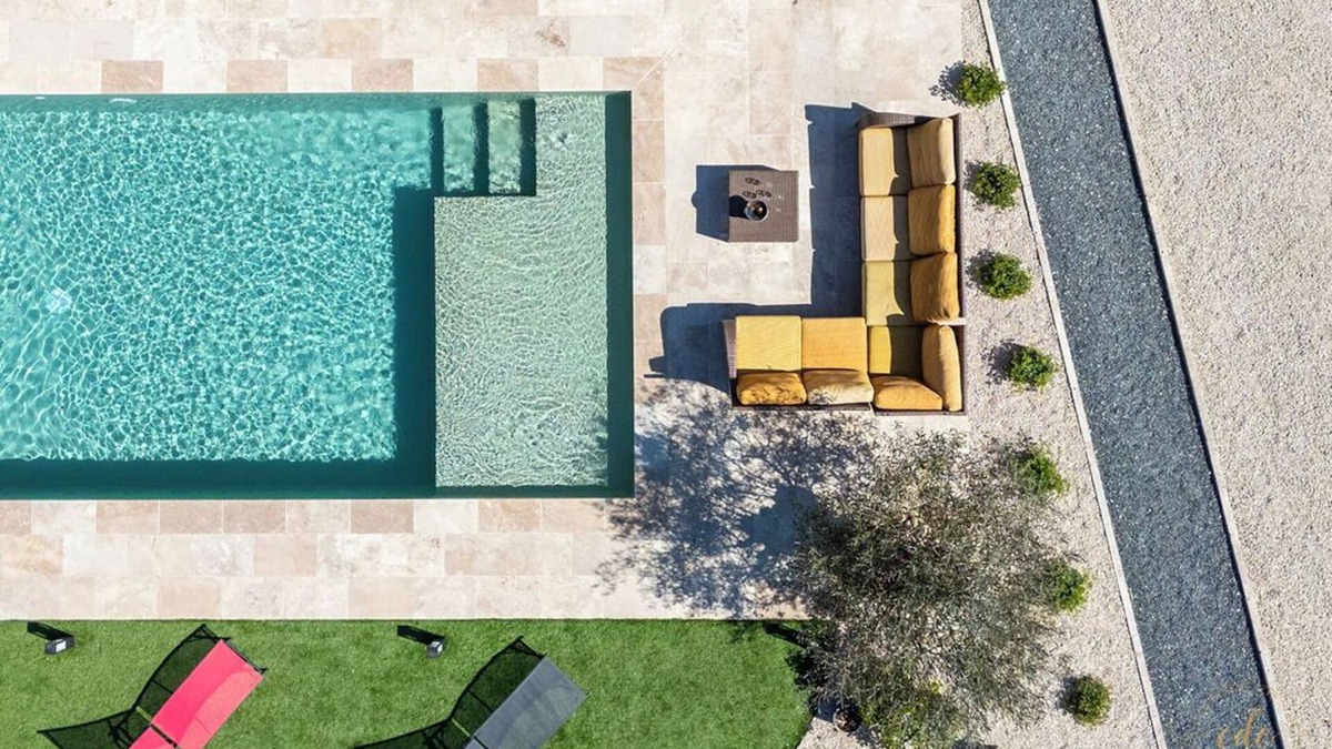 Chaumont-sur-Tharonne Villa | Villa Familiale avec Piscine Chauffeée : Nature stay 10 min from the Parc Fédéral